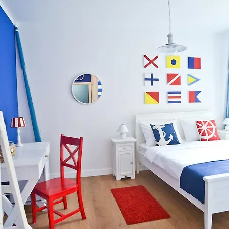 Nautical Old Town 4* Zara