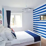 게스트하우스 Nautical Old Town 4*