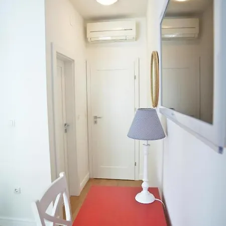 Casa de hóspedes Nautical Old Town 4*