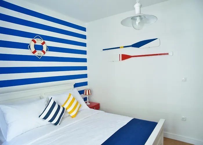 Nautical Old Town بيت ضيافة زادار